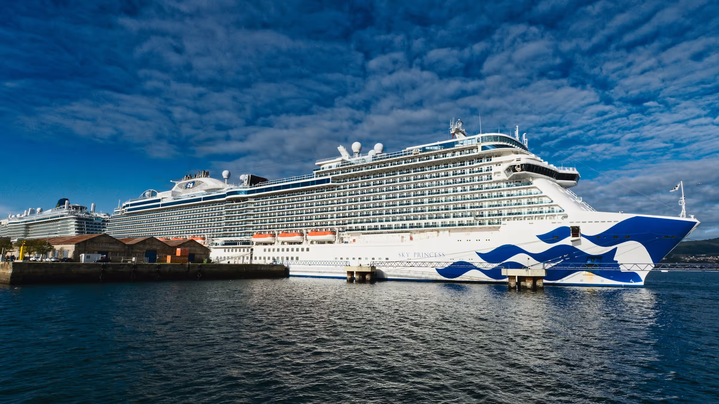 Cruise Ship